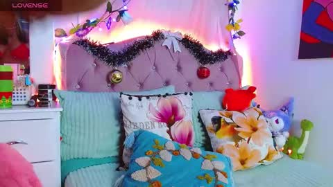 Ruby Rouse online show from December 18, 12:43 am