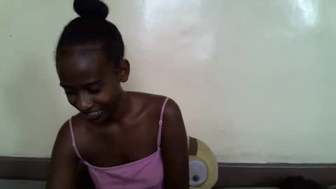 littlesandie online show from January 30, 6:46 am