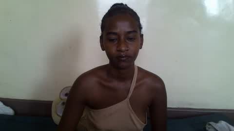 littlesandie online show from March 10, 8:59 am