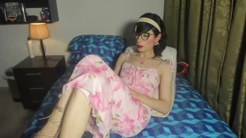 Sofi online show from March 19, 3:54 am