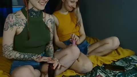 Niki  free tg channel with some photos gifs and info about streams  online show from February 10, 7:49 pm