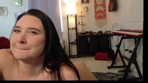 Eliza online show from October 21, 12:39 pm