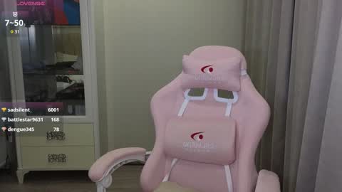 Eliana online show from December 3, 4:39 pm