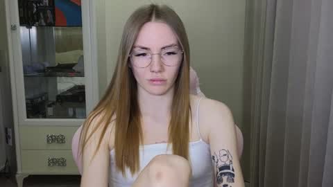 Eliana online show from December 5, 11:16 am