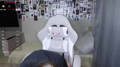 Eliana online show from April 19, 10:58 am