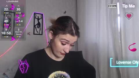 littlexjoy online show from October 13, 10:37 am