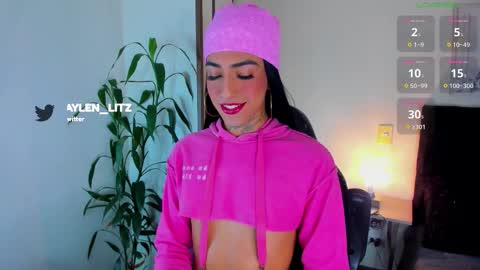 litz_81 online show from November 20, 9:58 pm