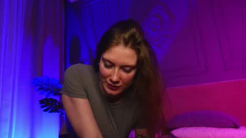 Liv 3 online show from November 6, 2:18 pm