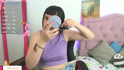 Snapshot of liv_rosse chatting on February 24, 10:47 pm Katalina Novoa. online show from February 24, 10:47 pm