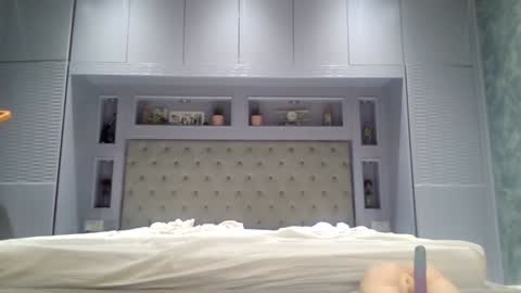 Liv Winters online show from December 1, 7:03 pm