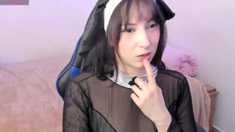 Liz online show from October 29, 4:15 am