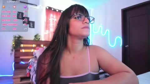 Livfabi  online show from November 27, 5:48 pm