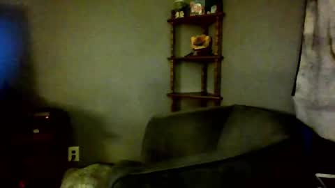 livingpuddle online show from September 15, 11:05 pm