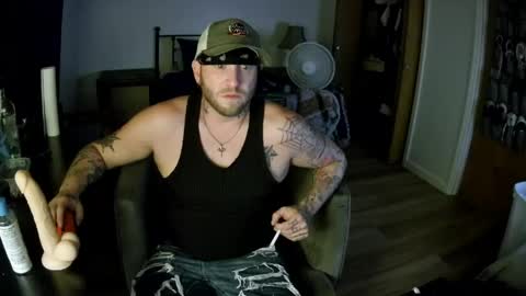 livingpuddle online show from April 19, 9:19 am