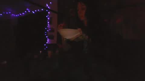 Snapshot of livmirage chatting on January 21, 5:49 am Liv Mirage online show from January 21, 5:49 am