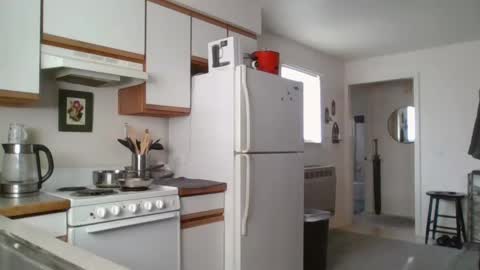 Snapshot of livmirage chatting on January 22, 7:56 pm Liv Mirage online show from January 22, 7:56 pm