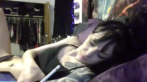 Snapshot of livmirage chatting on January 28, 3:57 pm Liv Mirage online show from January 28, 3:57 pm