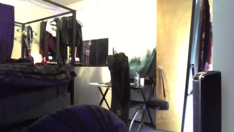 Snapshot of livmirage chatting on February 14, 10:14 pm Liv Mirage online show from February 14, 10:14 pm