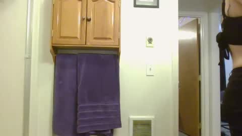 Snapshot of livmirage chatting on March 6, 2:19 am Liv Mirage online show from March 6, 2:19 am