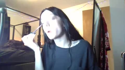 Snapshot of livmirage chatting on March 7, 8:11 pm Liv Mirage online show from March 7, 8:11 pm