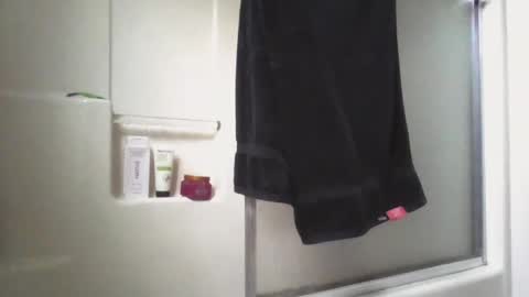 Snapshot of livmirage chatting on March 10, 4:14 pm Liv Mirage online show from March 10, 4:14 pm