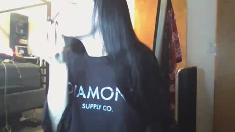 Liv Mirage online show from February 4, 8:14 pm