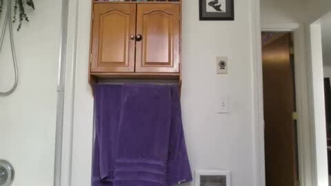 Liv Mirage online show from April 20, 10:00 pm