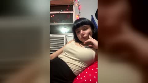 Snapshot of livpiper chatting on March 28, 2:55 am livpiper online show from March 28, 2:55 am