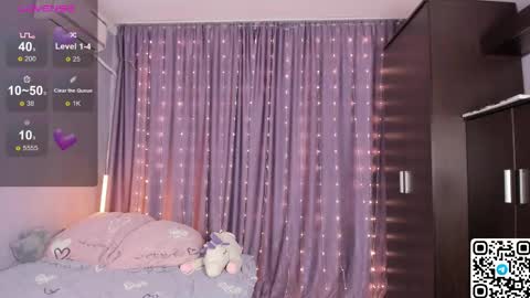 My name is Livy Nice to meet you  Thumbs up please its important online show from April 19, 5:12 pm