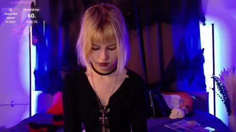 Snapshot of liyaluna chatting on September 12, 3:45 pm LIA online show from September 12, 3:45 pm