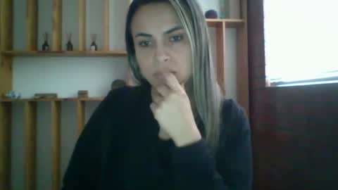 Snapshot of liz_28 chatting on September 16, 10:44 pm liz_28 online show from September 16, 10:44 pm