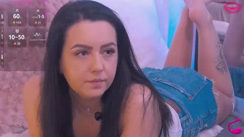 Snapshot of lizasunshine__ chatting on June 9, 8:26 am lizasunshine__ online show from June 9, 8:26 am
