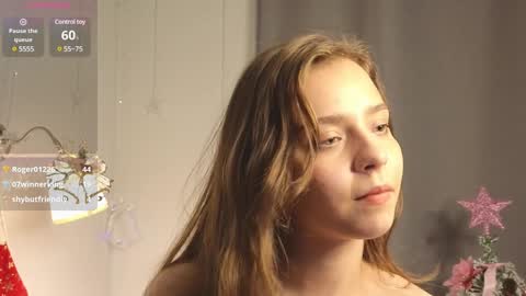 Hello there im Amelia Im new here Lets have fun online show from December 28, 12:13 pm