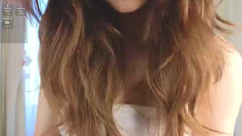 Hello there im Amelia Im new here Lets have fun online show from September 14, 3:05 am