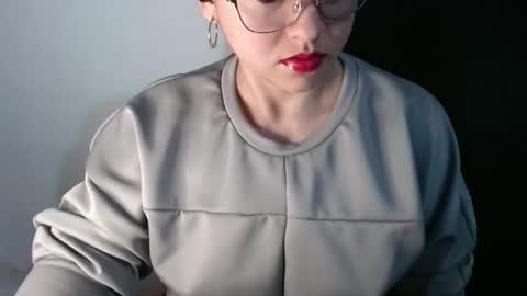 Lizze Bodu 3 online show from March 8, 10:35 pm