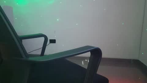 Mistress Liz Escobarxxx online show from October 31, 7:42 am