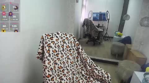 Snapshot of lizha_milf chatting on February 10, 2:16 pm Lizha  online show from February 10, 2:16 pm