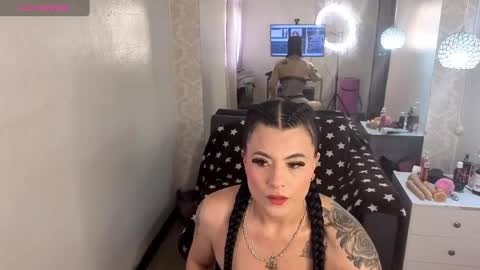 Snapshot of lizha_milf chatting on November 23, 7:57 pm Lizha online show from November 23, 7:57 pm
