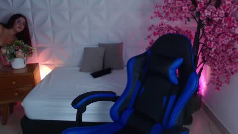 LIZETH online show from March 29, 12:38 pm