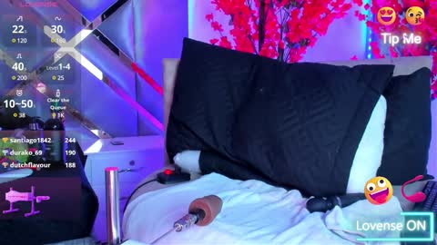 Liz online show from February 22, 9:23 am