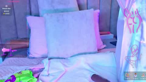 Liz online show from September 25, 7:17 pm