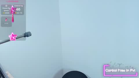 Lizz  online show from October 10, 11:42 am