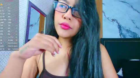 Liz  online show from April 22, 11:56 am