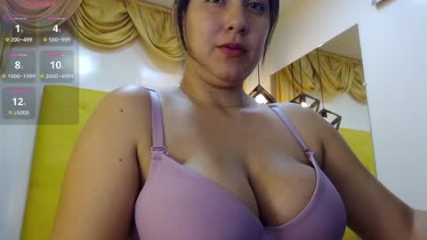 lizza online show from December 9, 4:47 pm