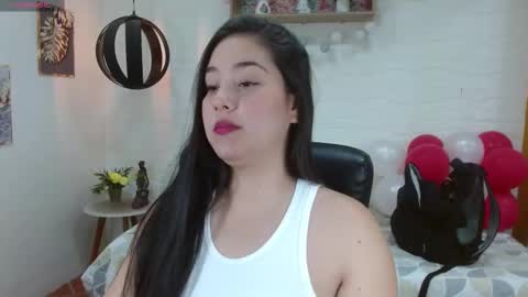 lizza online show from February 21, 4:37 pm