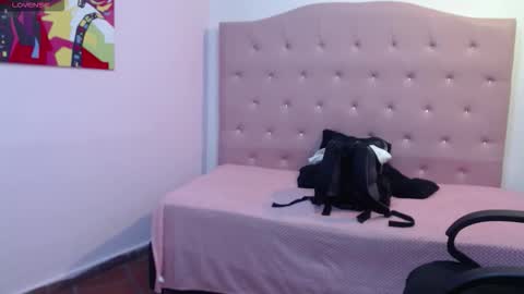 lizza online show from September 30, 11:15 am