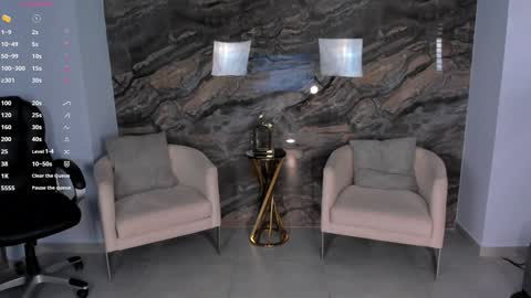 Lizzi  online show from January 25, 6:01 am