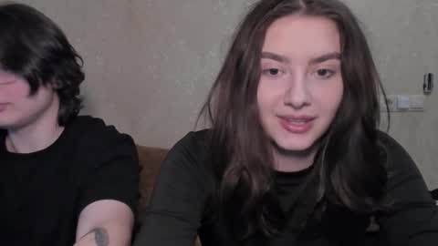 lizzi_muur online show from February 8, 1:14 pm