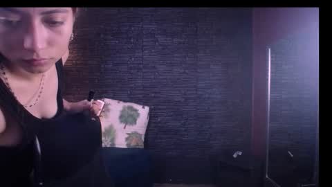 Snapshot of lizzie_collin chatting on September 25, 1:26 pm Lizzie online show from September 25, 1:26 pm