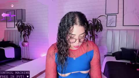  Lizzie  online show from May 28, 12:02 pm